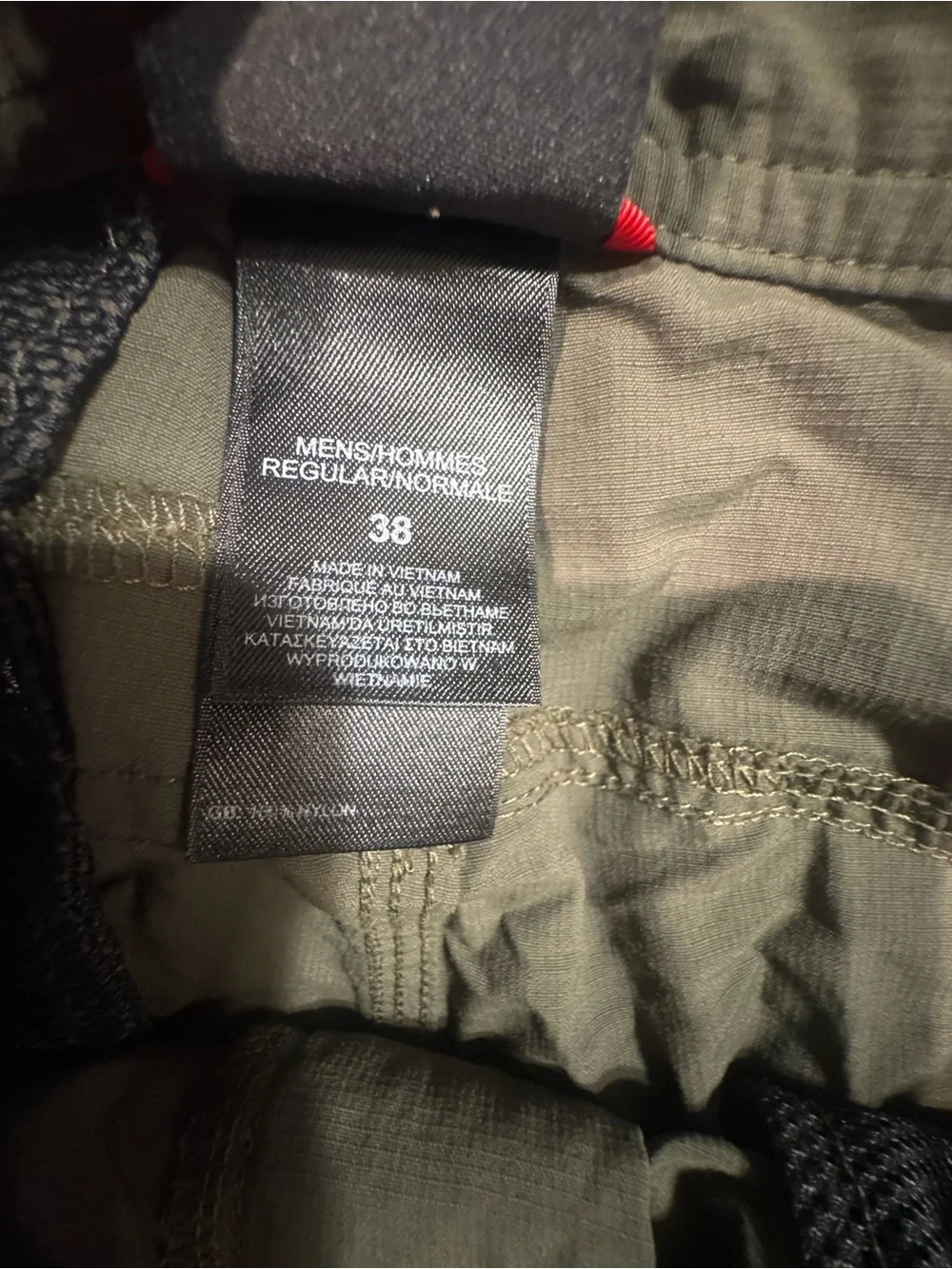 *The North Face Men's Cargo Shorts — Olive